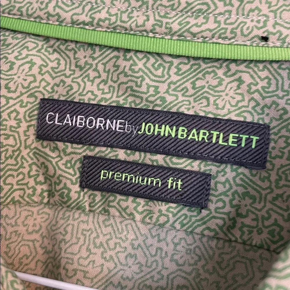 Claiborne by John Bartlett Olive Button-Down Shirt